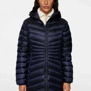 Lara Down Parka J. Lindeberg 
Size Large
